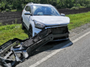 Водителя и пассажиров этого авто увезли в больницу.