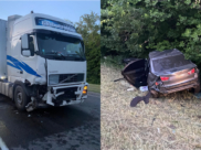 В аварии погиб водитель легковушки.
