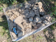 В дороге нашли такие вот валуны.