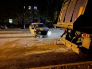 Авария произошла ночью.