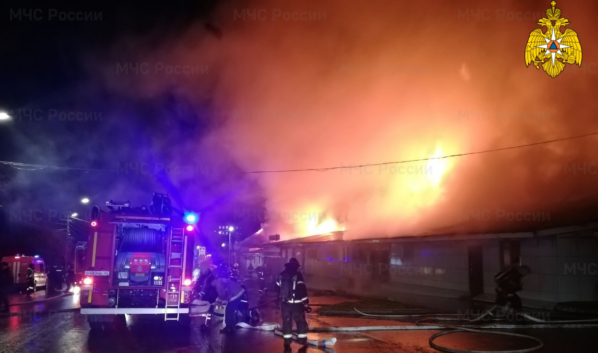 Локализация пожара в кафе в Костроме.