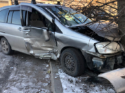 В этом авто пострадали три человека.