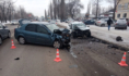 Пострадали водители обоих авто.
