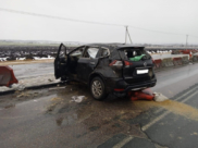 Водитель пострадал в этой аварии.