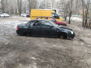 Машины остались без колес.