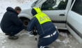Сотрудники ДПС помогли водителю.