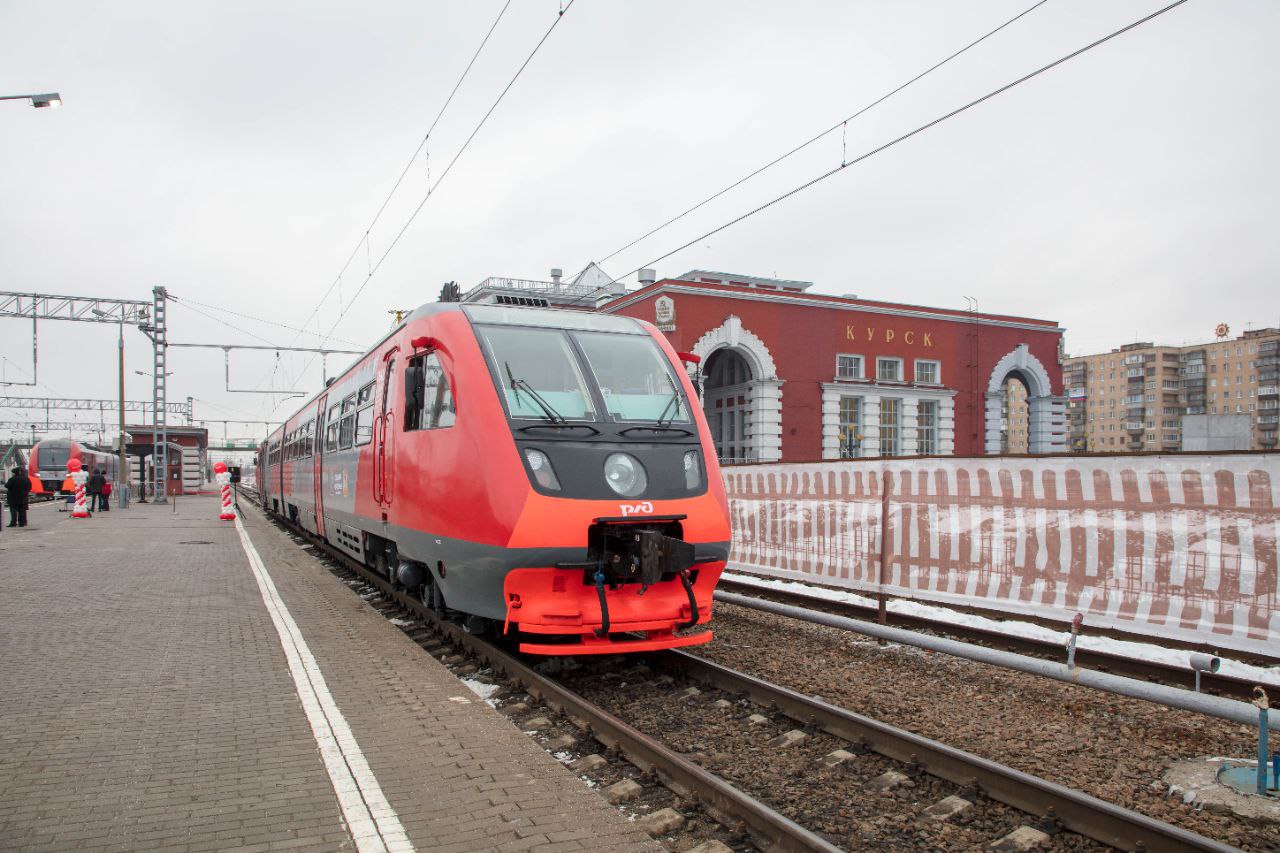 Курск воронеж купить. Ра2 Воронеж. Рельсовый автобус Орлан. Рельсовый автобус ра-3.