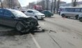В аварию попали пять авто.