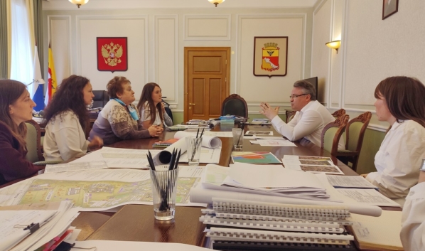 Вадим Кстенин встретился с инициативной группой горожан.