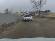 Водитель ехал по встречке.