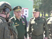 Сергей Шойгу на полигоне.