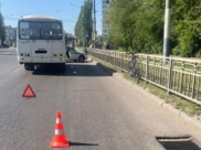 Авария с велосипедистом на левом берегу.