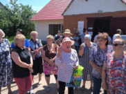 Жители села.