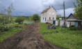 Дорога становится непроходимой после дождя.