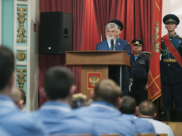 Александр Гусев поздравил с праздником бойцов в госпитале.