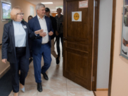 Александр Гусев посетил реабилитационный центр.
