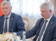 Губернатор Александр Гусев.