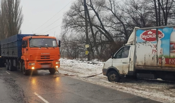 Машину вытащили из западни.