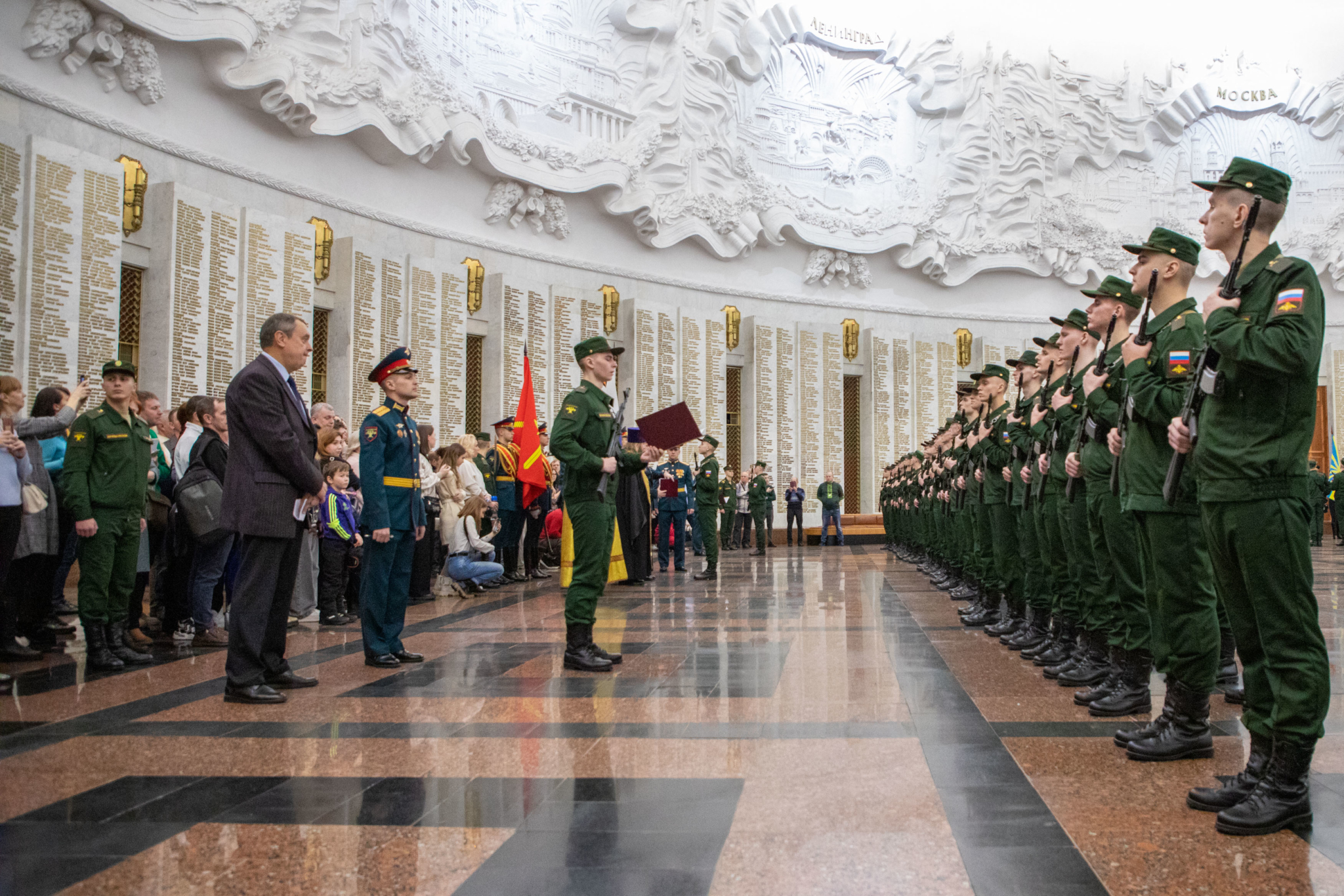 почетный караул преображенского полка