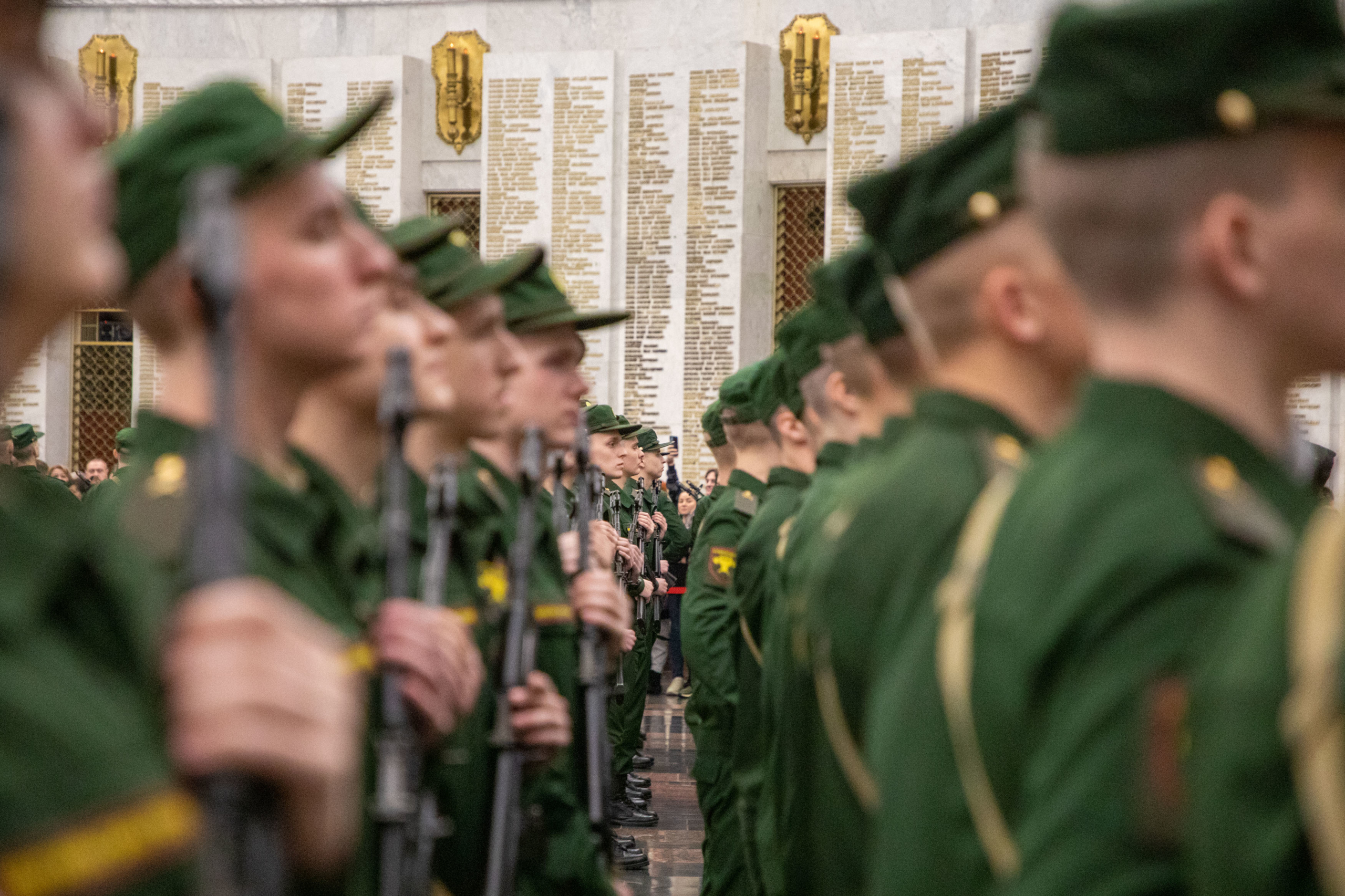 штыков полк принимает бой