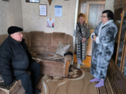 В квартирах, мягко говоря, не жарко.