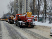 Коммунальная техника на улицах Воронежа.