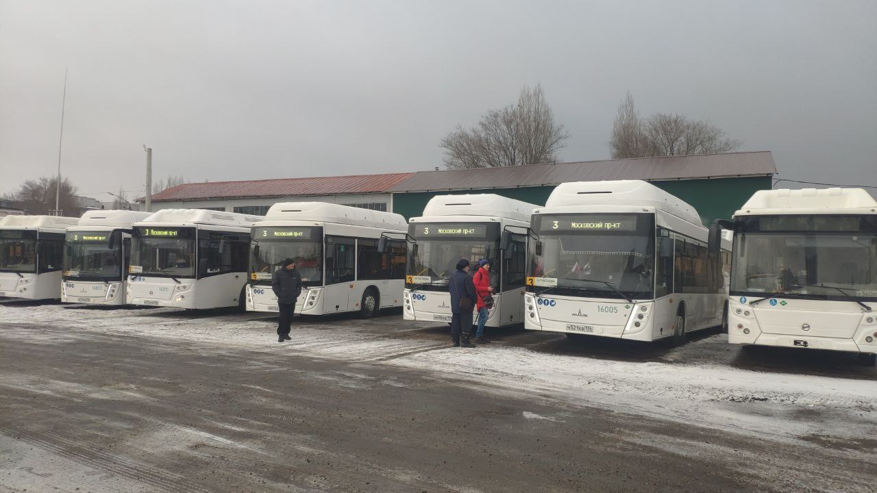 В Воронеже с 1 января на маршрут №3 вышли автобусы большого класса