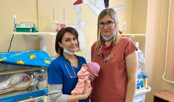 Медики выходили малышку.