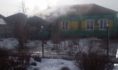 Из горящего дома спасли ребенка.