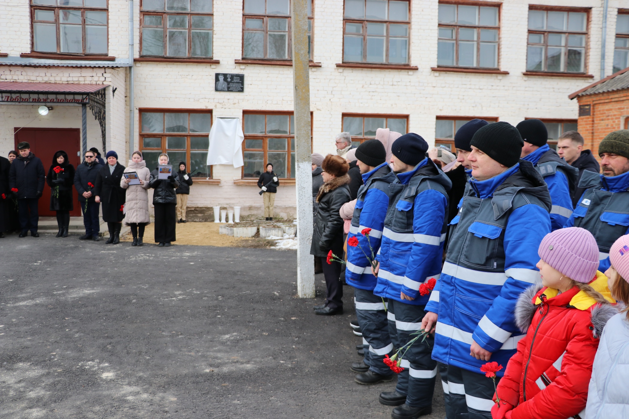 В Острогожске открыли памятную доску в честь Дмитрия Селина.