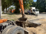 Разрабатывают котлован.