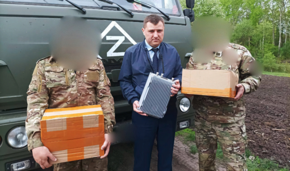 Депутаты помогают бойцам в зоне проведения СВО.