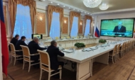 Александр Гусев следил за заседанием Думы онлайн.