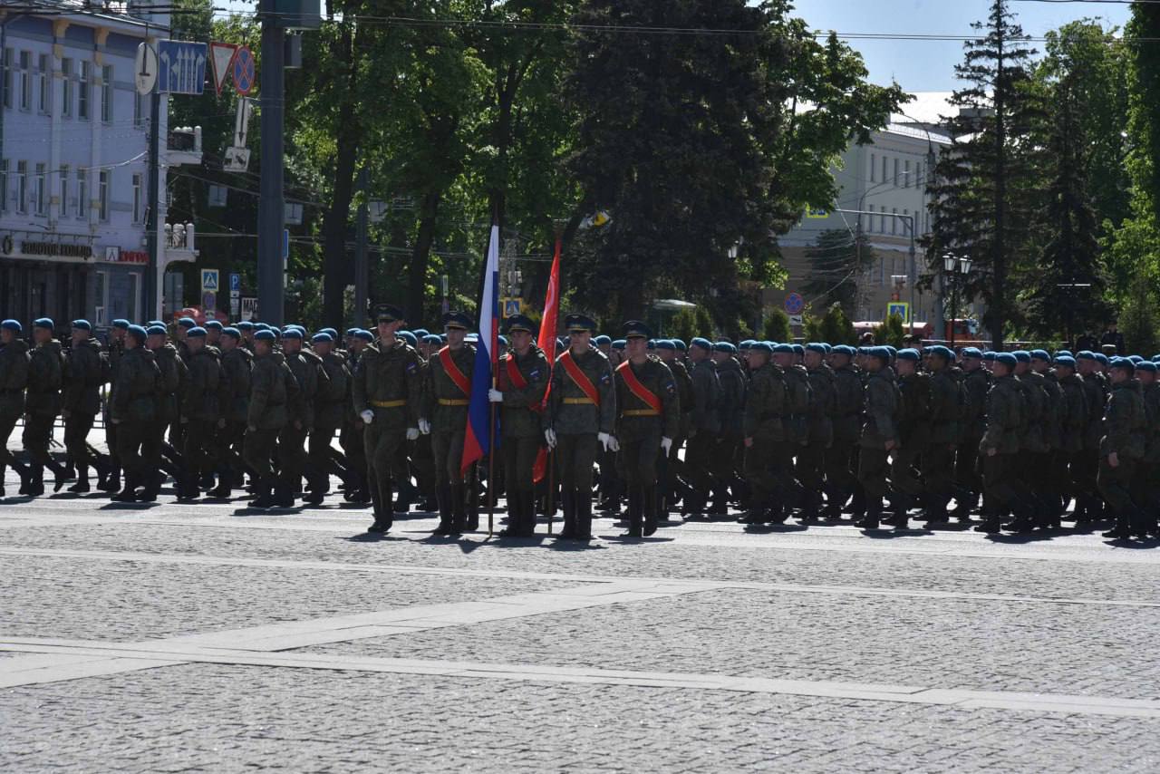 В Воронеже опубликовали фото репетиции Парада Победы