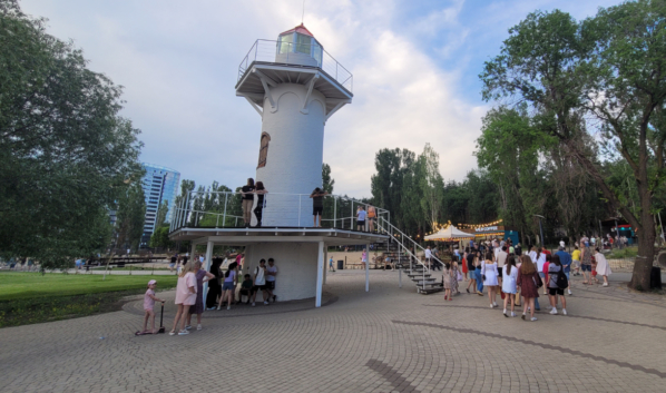 В парке «Дельфин».