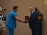 В облбольнице чествовали врачей.