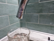 Холодная вода.