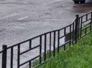 Украли кусок дорожного ограждения.