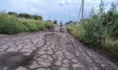 Дамба сильно разрушена.