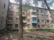 Дом-развалюха на улице Торпедо.