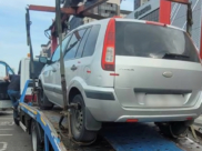 Авто эвакуировали.
