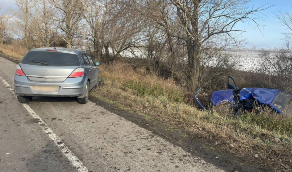 В аварии погиб один человек.