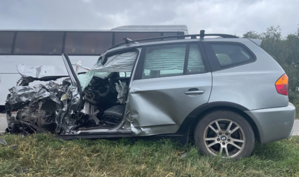 BMW X3 после аварии.