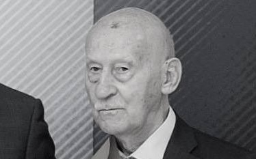 Эрнст Кузнецов.