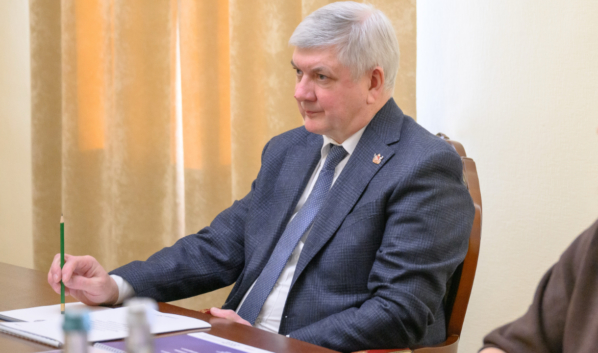 Александр Гусев.