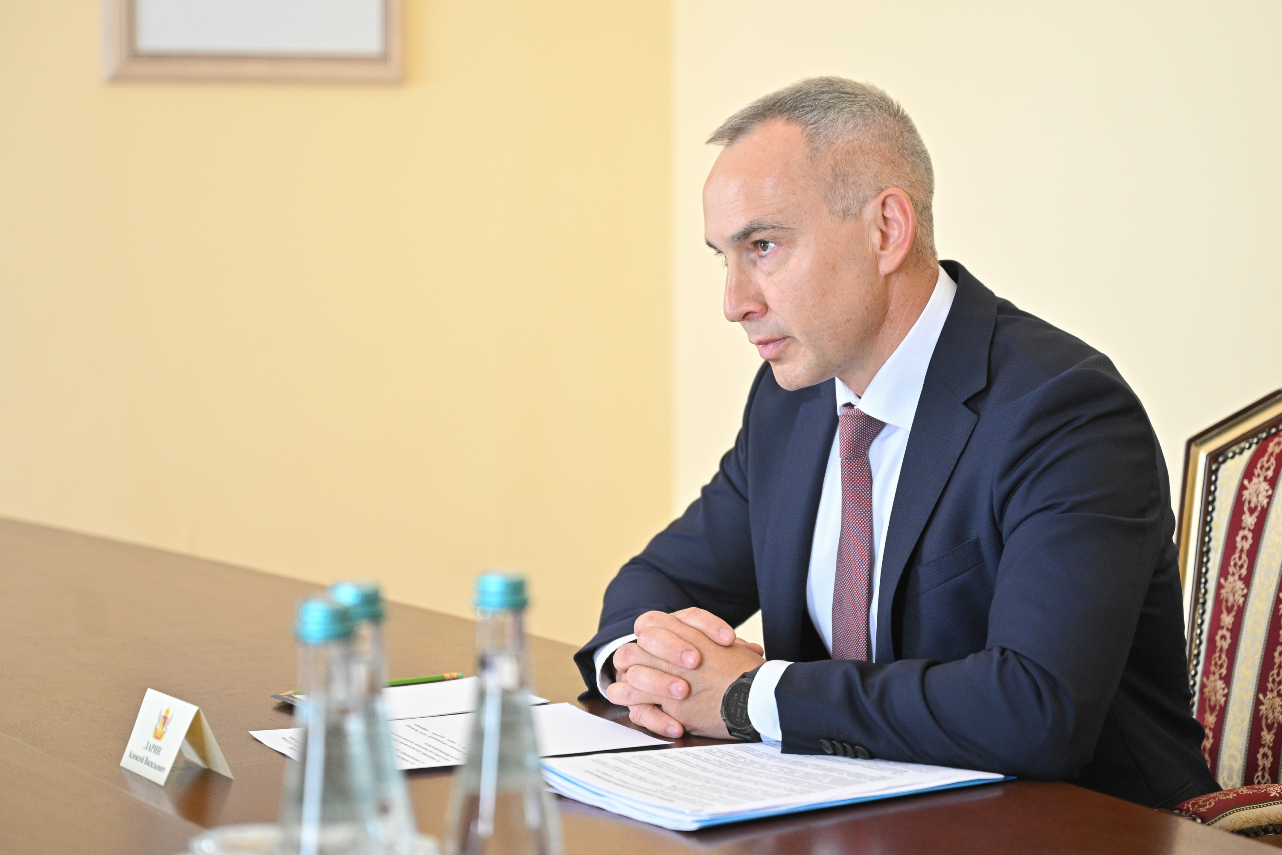 Алексей Ларин. 