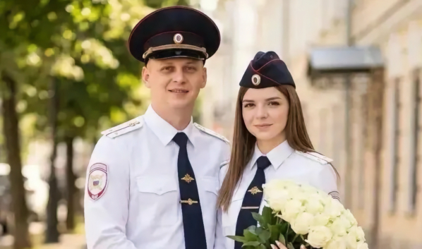 Алексей и Анна.