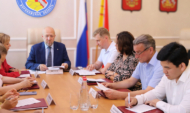 В избиркоме области.
