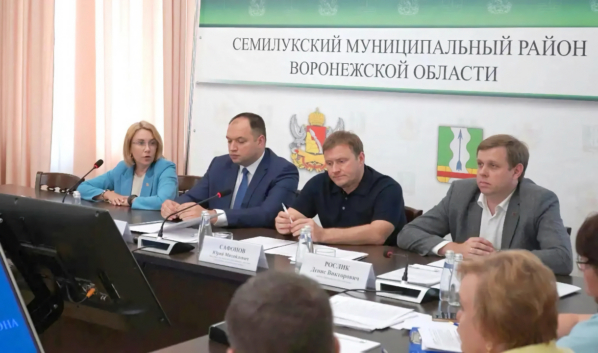 Максим Зацепин стал главой муниципалитета.