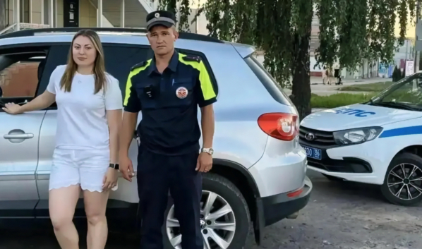 ГАИшики помогли автоледи.
